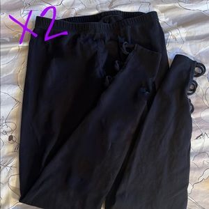 Old navy black Cotten leggings.